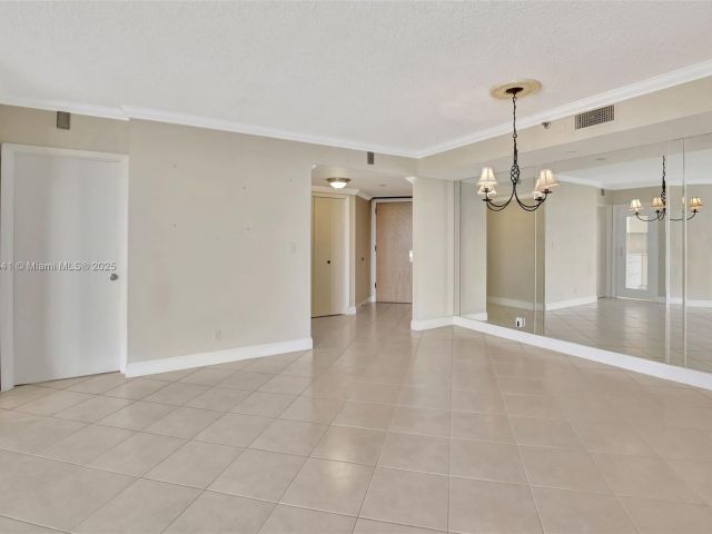 Apartment for sale  Unit #2209 - photo 5687441