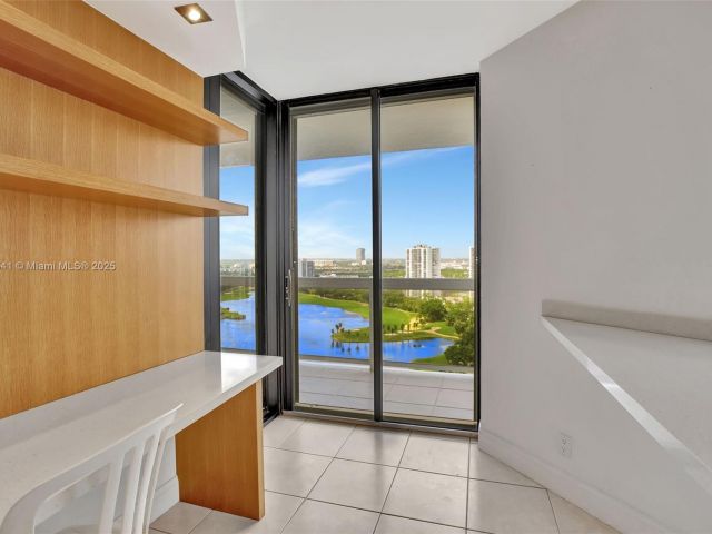 Apartment for sale  Unit #2209 - photo 5687450