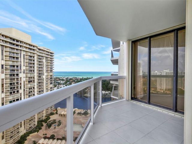 Apartment for sale  Unit #2209 - photo 5687460