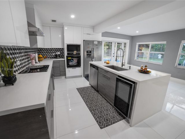 Home for sale at 13550 SW 99th Pl - photo 5851670