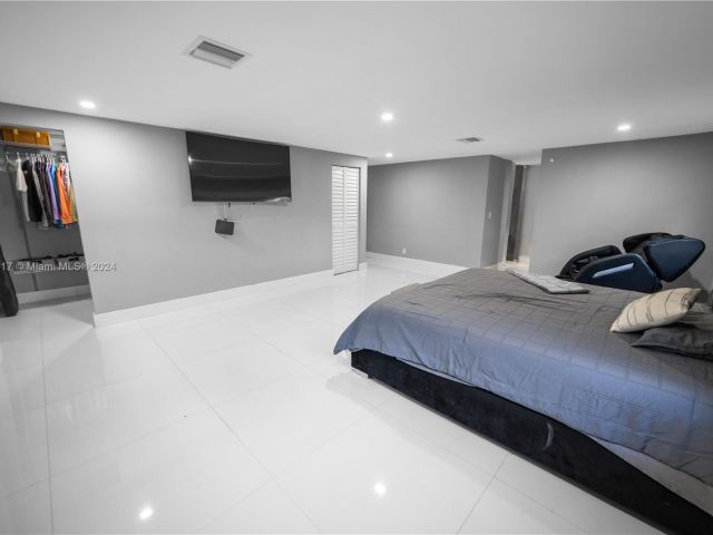 Home for sale at 13550 SW 99th Pl - photo 5851681