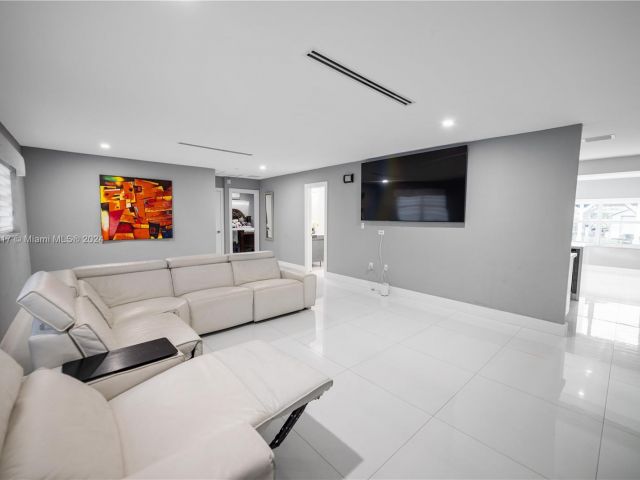 Home for sale at 13550 SW 99th Pl - photo 5851684