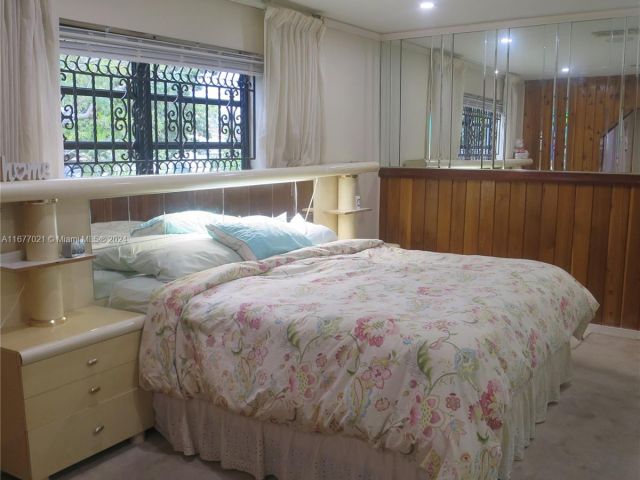 Home for sale at 19021 NW 12th Ct - photo 5576769