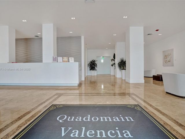 Apartment for sale  Unit #701 - photo 5629487