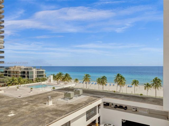 Apartment for sale  Unit #701 - photo 5629488