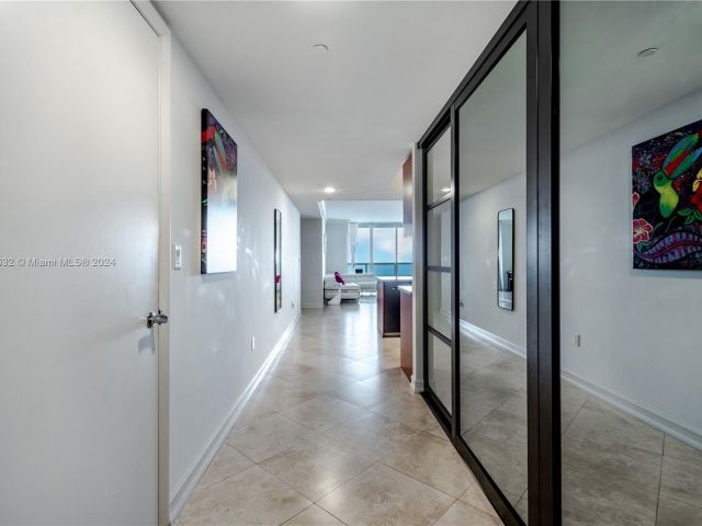 Apartment for sale  Unit #3511 - photo 6776108