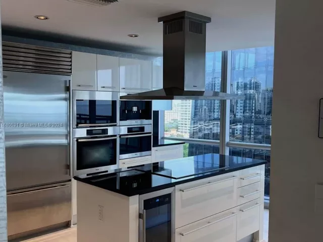 Apartment for sale  Unit #1208 - photo 5671111