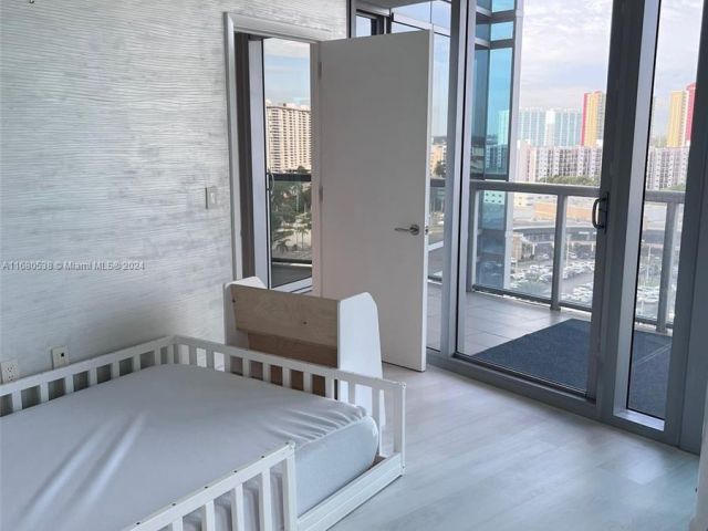 Apartment for rent  Unit #1208 - photo 5671124