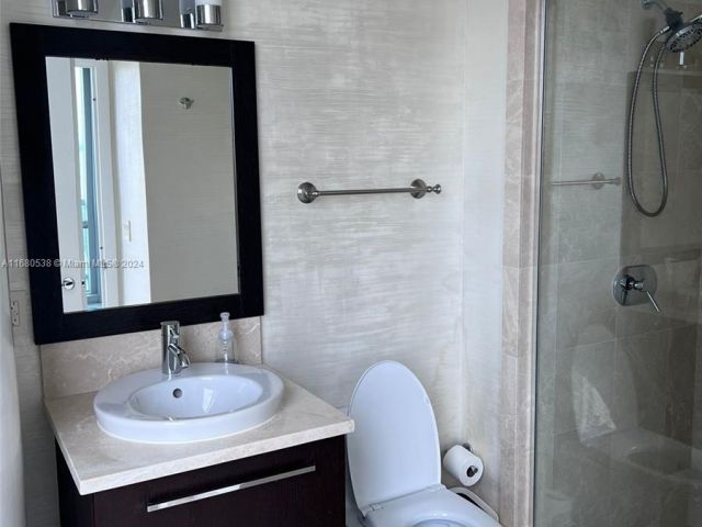 Apartment for rent  Unit #1208 - photo 5671125