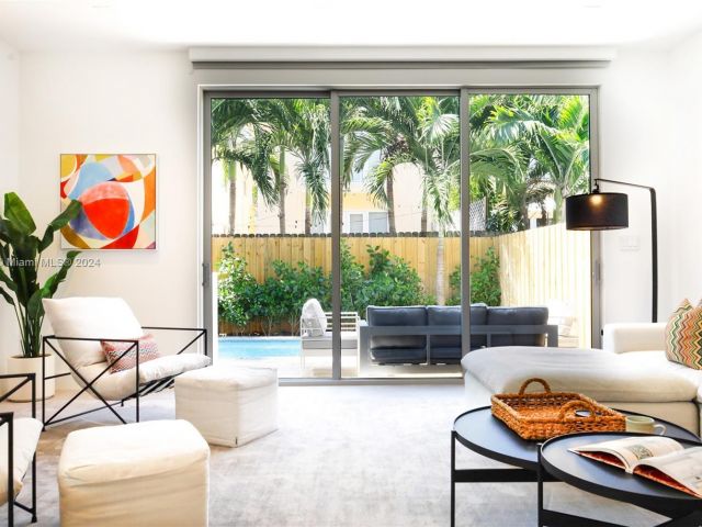 Home for rent at 3110 Elizabeth St 3110 - photo 6046990