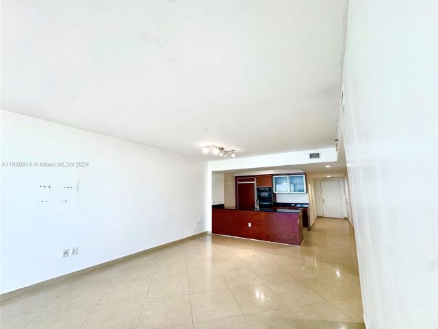 Apartment for sale  Unit #4711 - photo 5951393