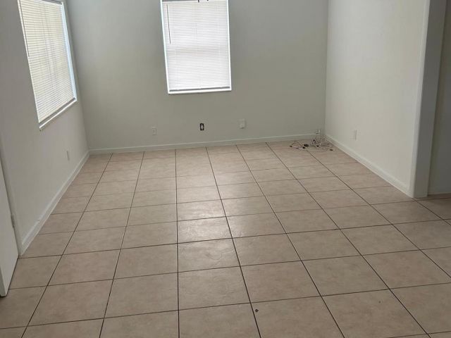 Home for sale at 948 NW 14th Ct - photo 6047293