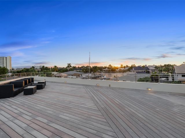 Home for sale at 3300 NE 39th Street - photo 5801781