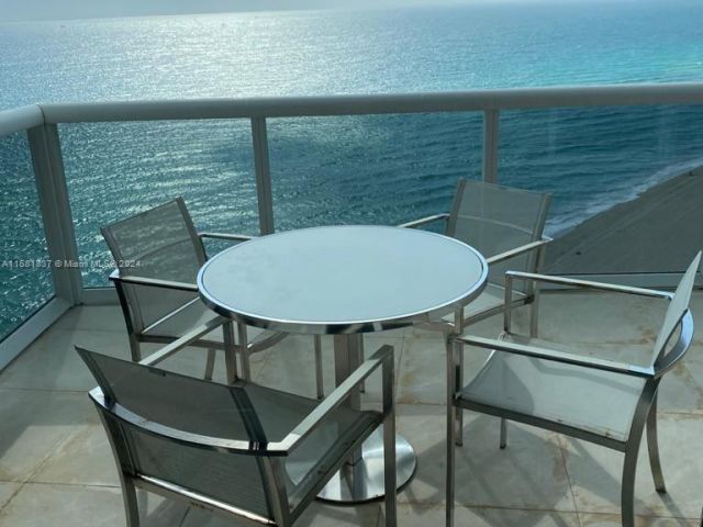 Apartment for rent  Unit #1907 - photo 5659823