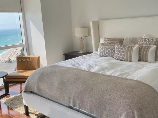 Apartment for rent  Unit #1907 - photo 5659822