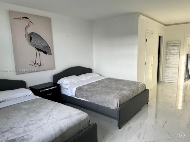 Apartment for rent  Unit #1208 - photo 5648403