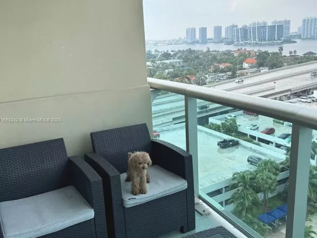 Apartment for rent  Unit #1208 - photo 5648406