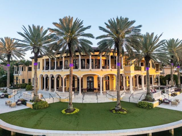 Home for sale at 1 Isla Bahia Dr - photo 5801831