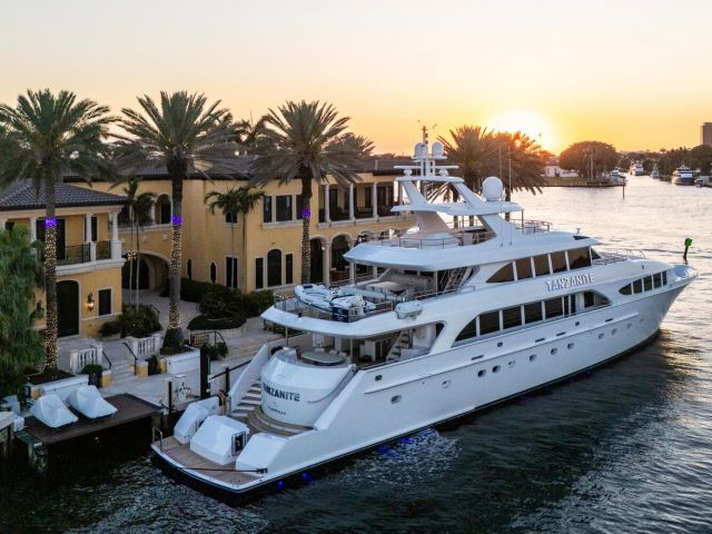 Home for sale at 1 Isla Bahia Dr - photo 5801834