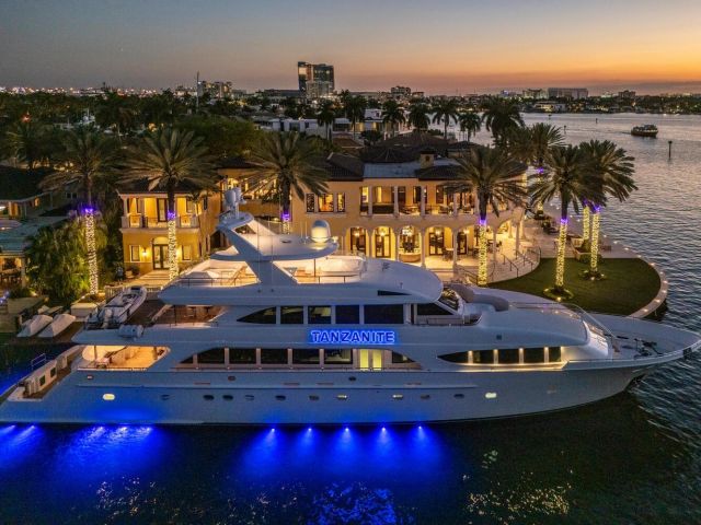 Home for sale at 1 Isla Bahia Dr - photo 5801841