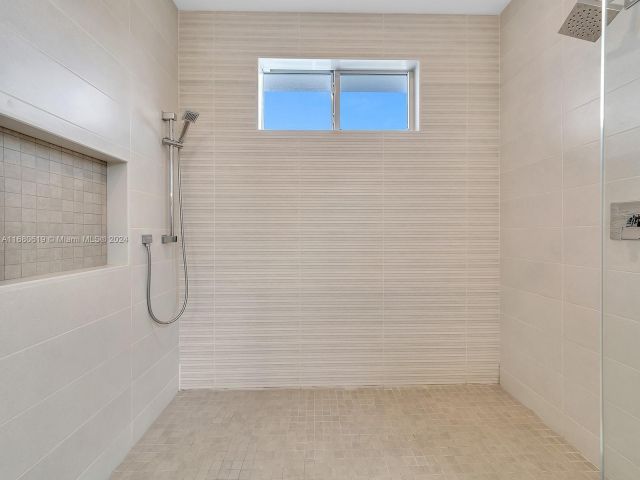 Home for sale at 1808 Coral Ridge Dr 1808 - photo 5569687