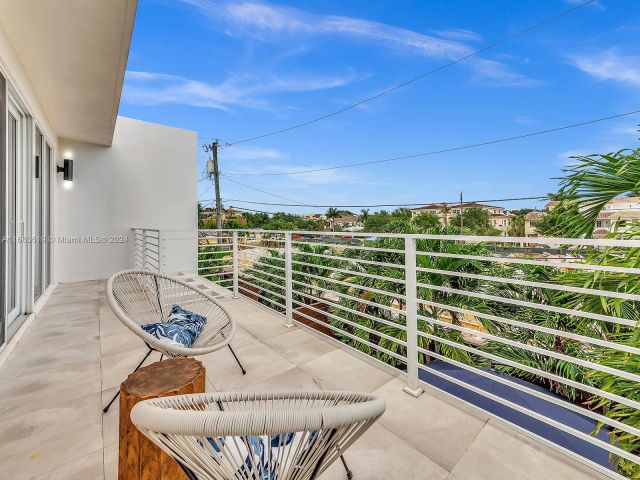 Home for sale at 1808 Coral Ridge Dr 1808 - photo 5569692