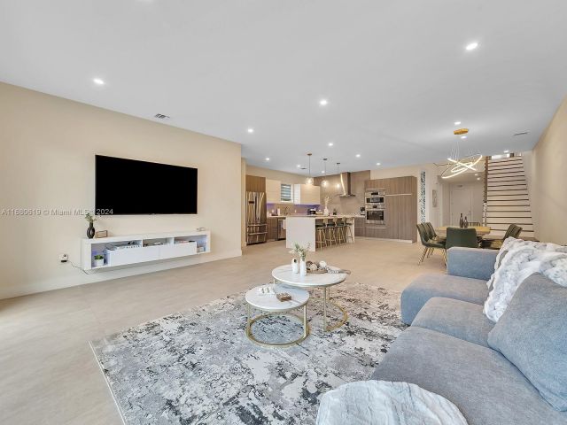 Home for sale at 1808 Coral Ridge Dr 1808 - photo 5569700