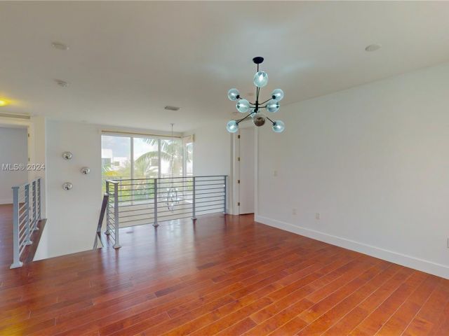 Home for sale at 9980 NW 74th Ter - photo 5587187