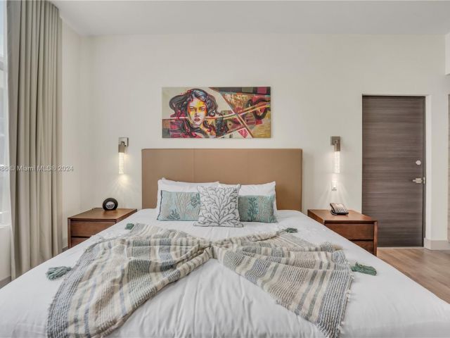 1-bedroom condo for sale in Hollywood - 777 N Ocean Dr S316 - MondialRealty