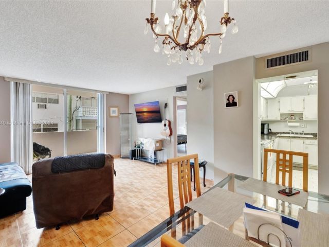 1-bedroom condo for sale in Hallandale Beach - 3161 S Ocean Dr 203 - MondialRealty