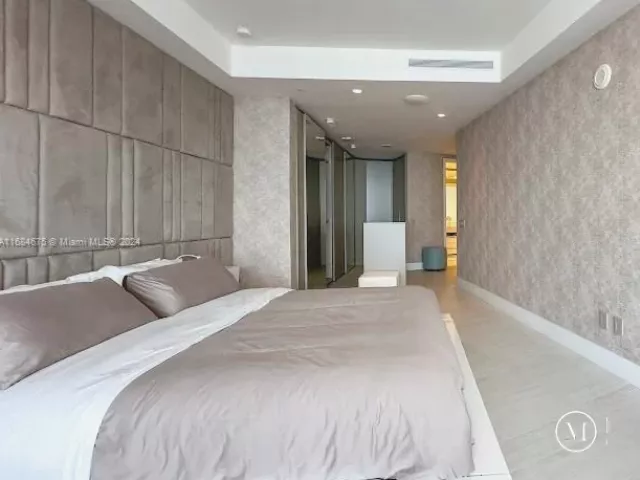 Apartment for rent  Unit #5203 - photo 5572481