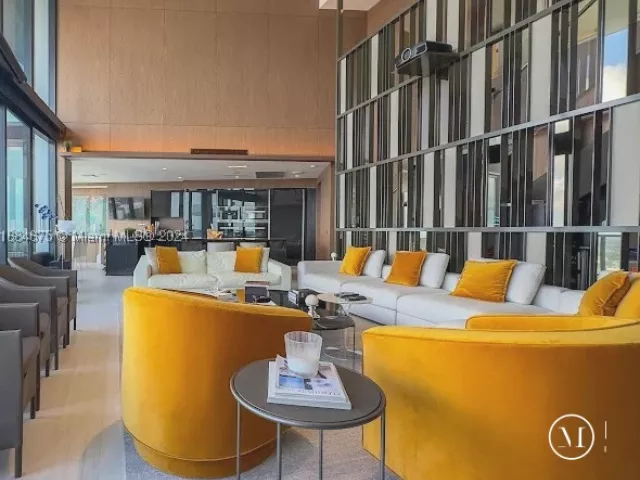 3-bedroom condo for rent in Sunny Isles Beach - 18555 Collins Ave 5203 - MondialRealty