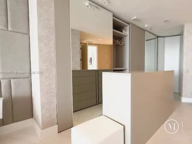 Apartment for rent  Unit #5203 - photo 5572474