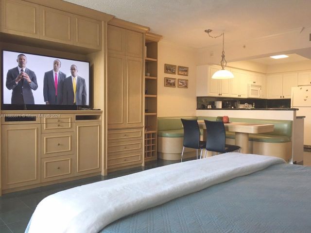 Apartment for rent  Unit #L11 (Available NOW) - photo 5633721