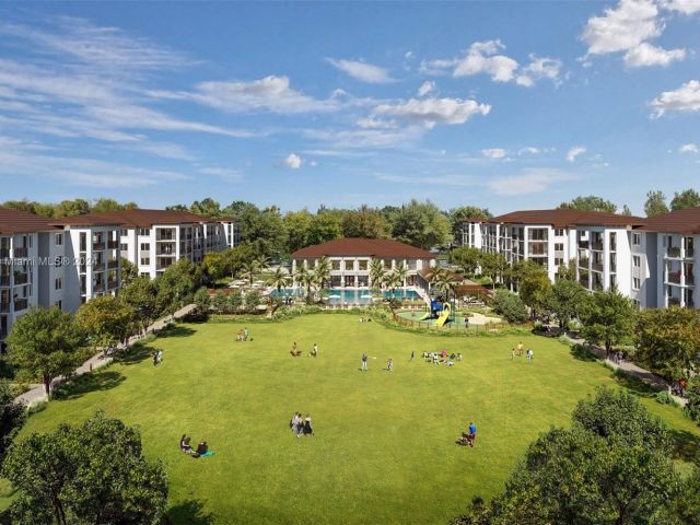 Home for rent at 1874 Heron Club Drive TH1 - photo 5537590