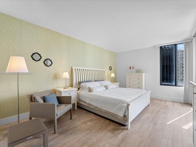 Apartment for sale  Unit #A1513 - photo 5623217