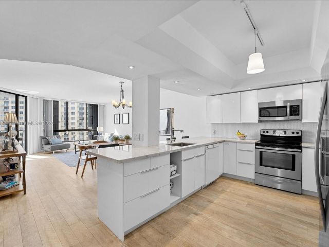 Apartment for sale  Unit #A1513 - photo 5623221