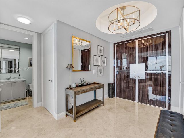 Apartment for sale  Unit #3409 - photo 5659806