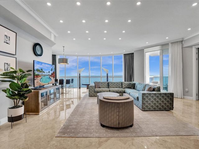 Apartment for sale  Unit #3409 - photo 5659812