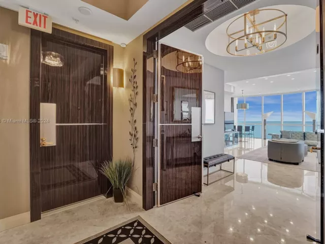 Apartment for sale  Unit #3409 - photo 5659817