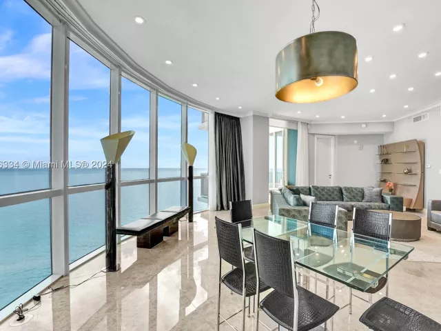 3-bedroom condo for sale in Sunny Isles Beach - 18101 Collins Ave 3409 - MondialRealty