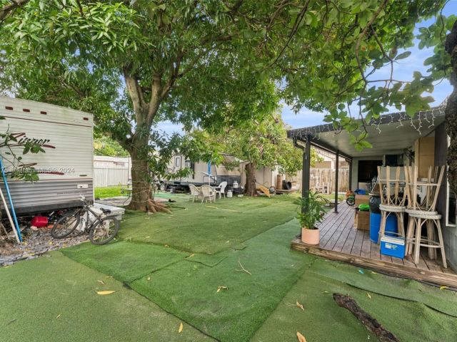 Home for sale at  - photo 6036238