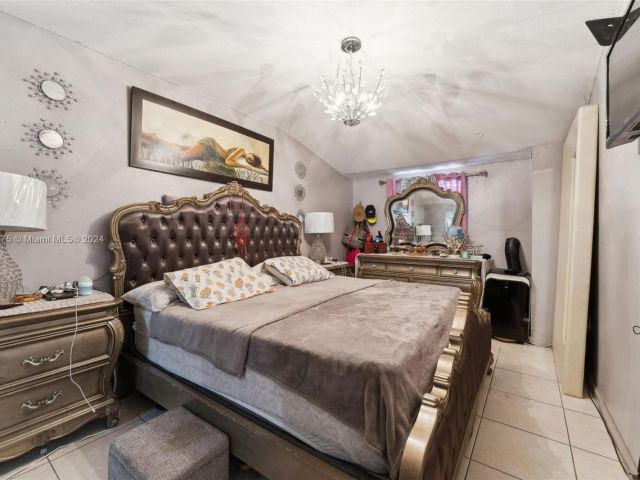 Home for sale at  - photo 6036243