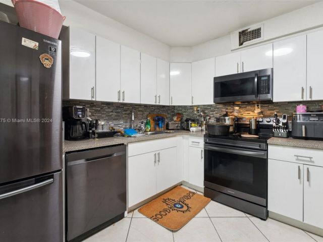 Home for sale at  - photo 6036245