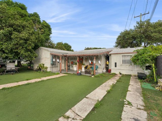 Home for sale at  - photo 6036248