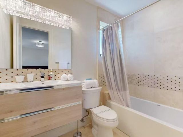 Home for sale at 3030 NE 45th St - photo 6280944