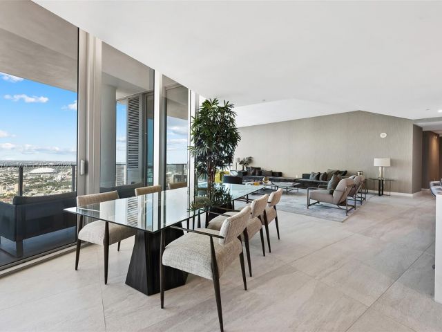 Apartment for sale  Unit #PH 5112 - photo 6123460