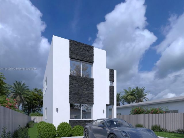 Home for sale at 700 NW 5TH AVE - photo 5544991