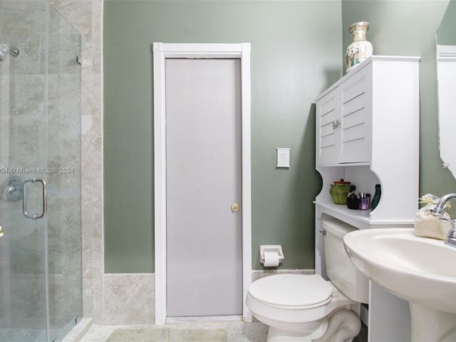 Home for sale at 6641 SW 166th Ct - photo 5792827