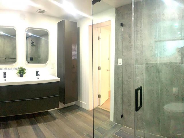 Home for sale at 10825 Peachtree Dr - photo 6088192